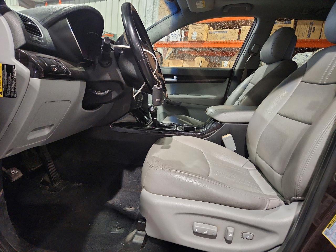 2014 KIA SORENTO
