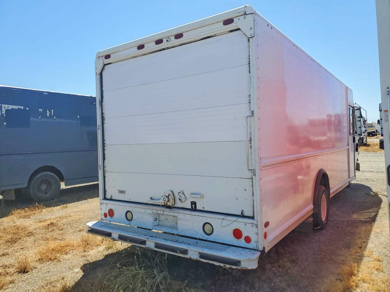 2010 FORD ECONOLINE