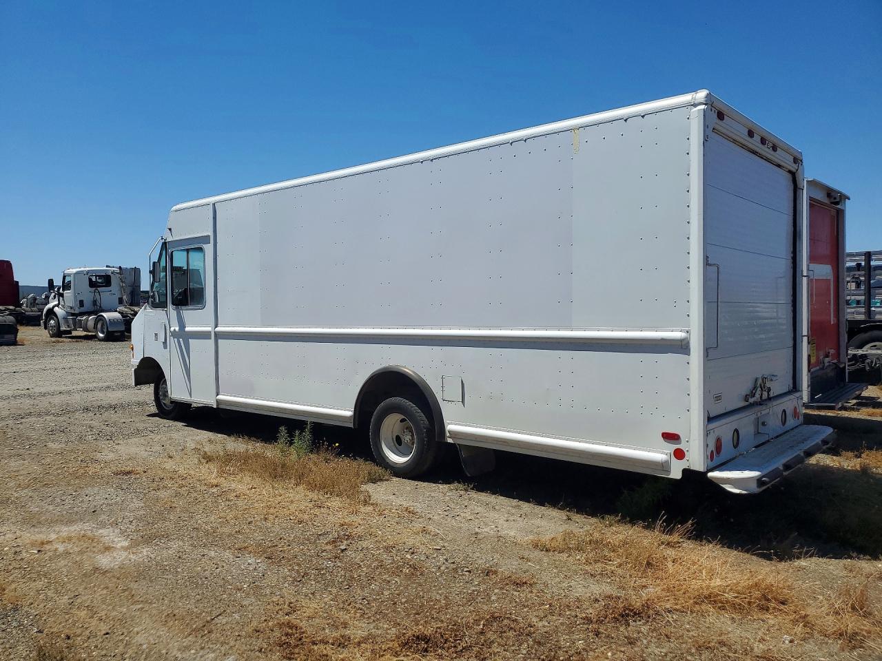 2010 FORD ECONOLINE