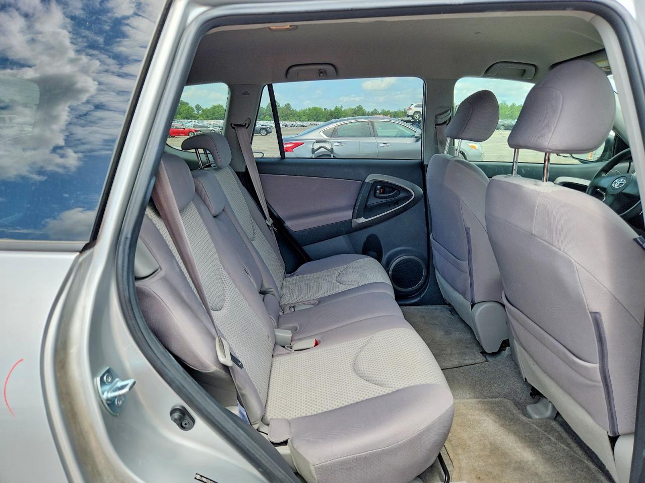 2007 TOYOTA RAV4