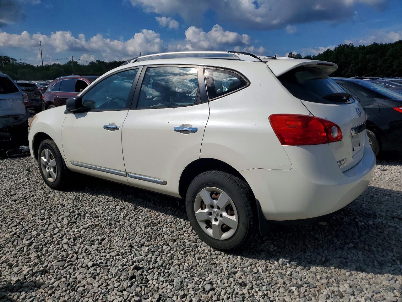 2014 NISSAN ROGUE