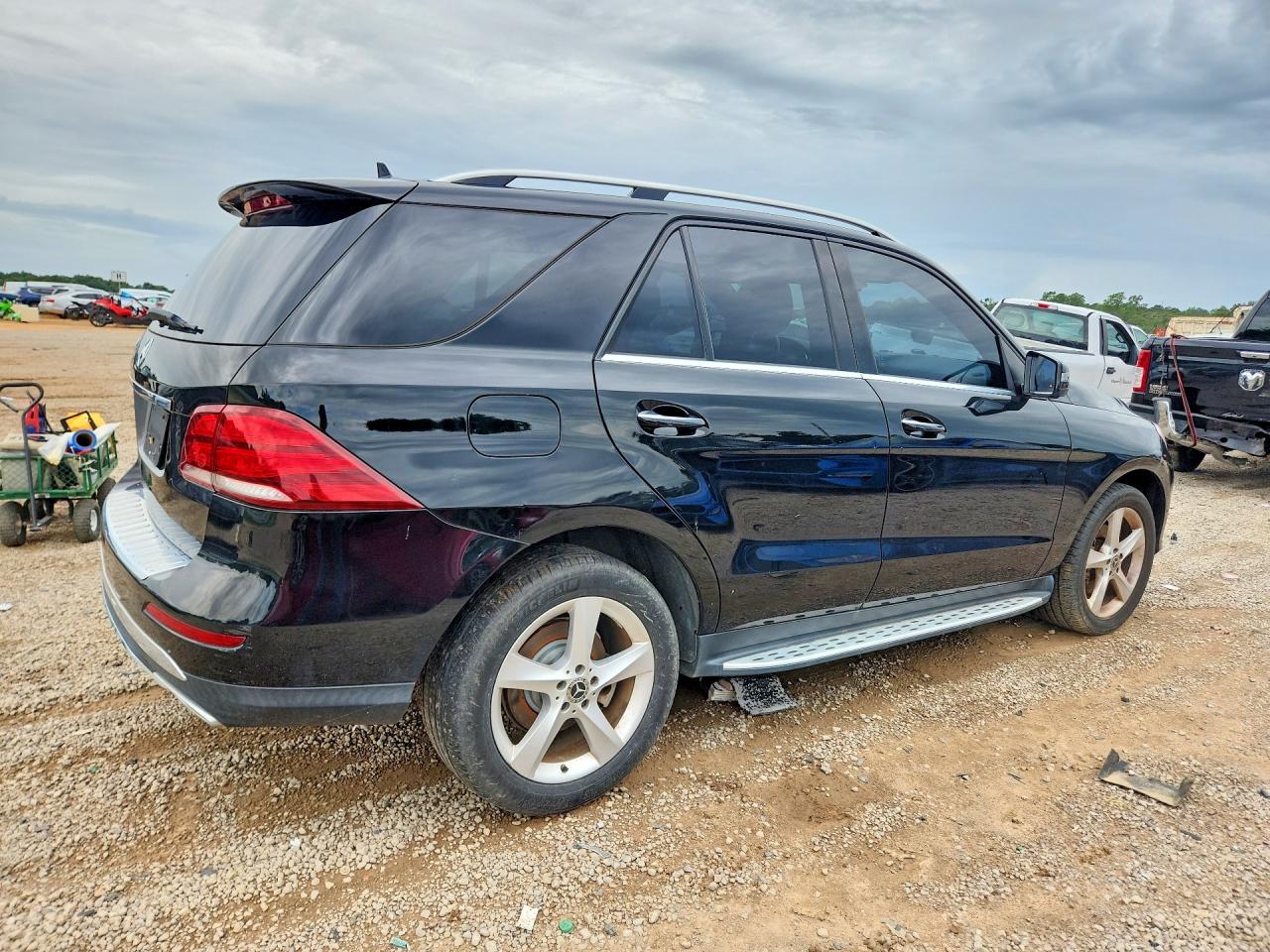 2017 MERCEDES-BENZ GLE-CLASS