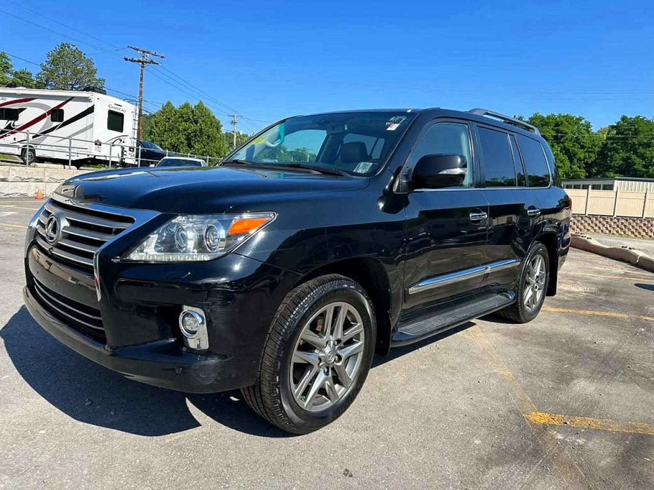 2015 LEXUS LX570