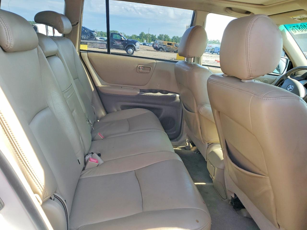 2006 TOYOTA HIGHLANDER