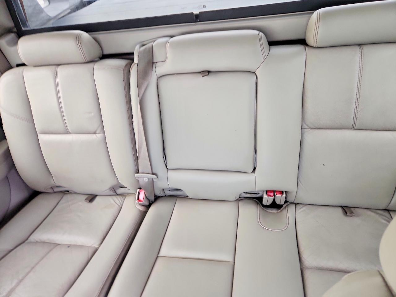 2011 CHEVROLET AVALANCHE