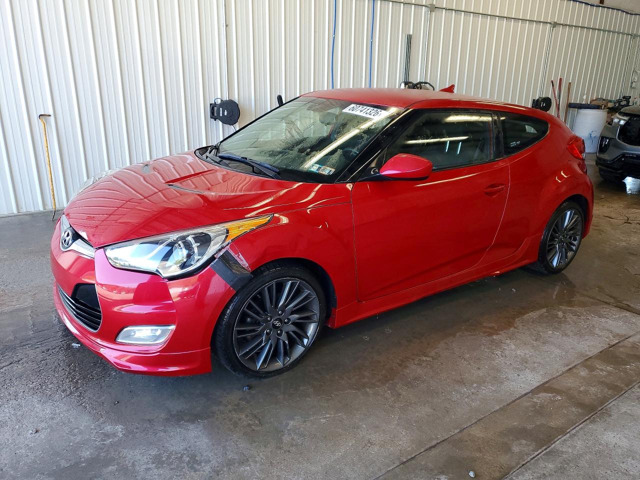 2013 HYUNDAI VELOSTER R