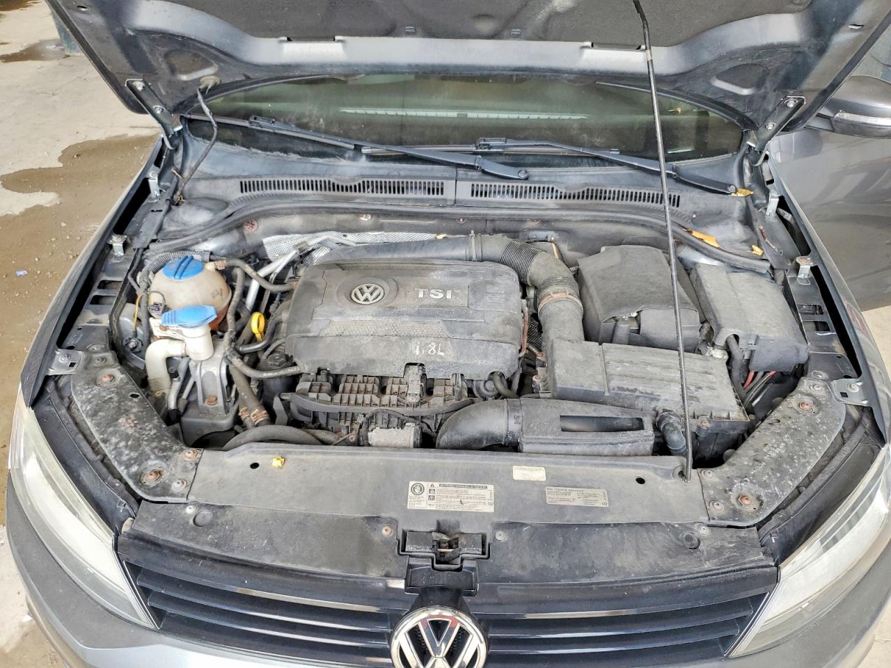 2014 VOLKSWAGEN JETTA