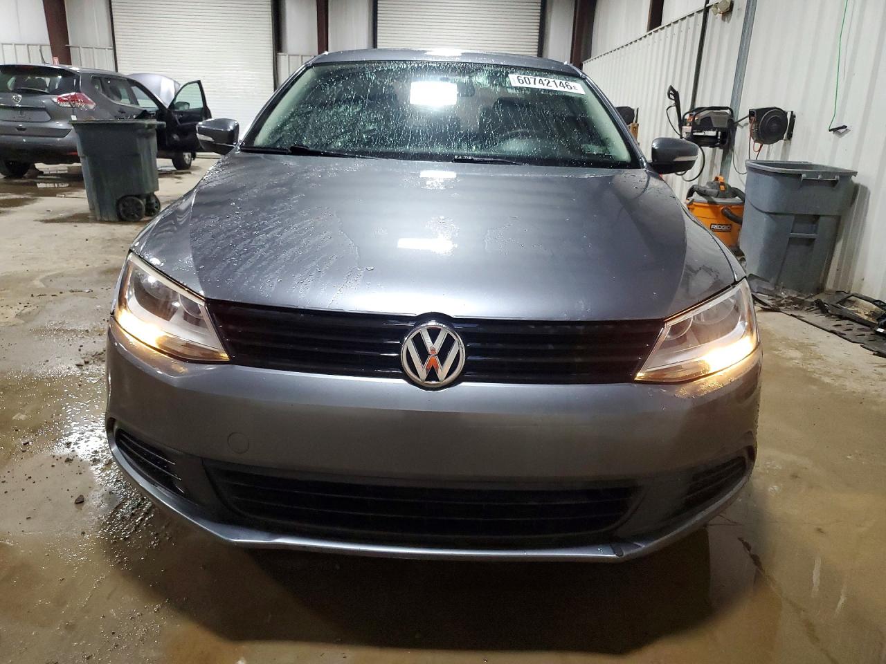 2014 VOLKSWAGEN JETTA