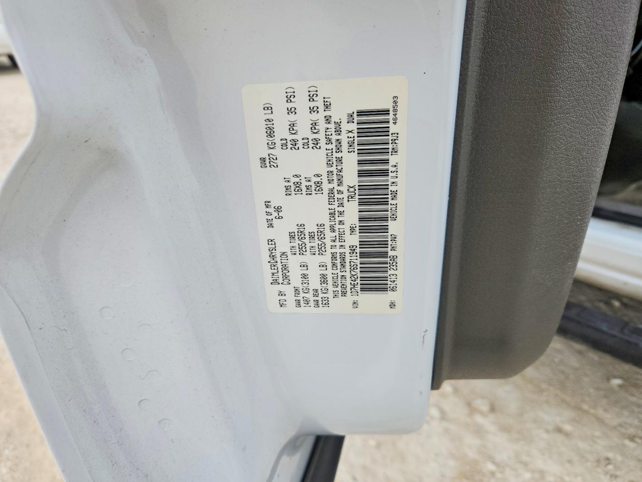 2006 DODGE DAKOTA