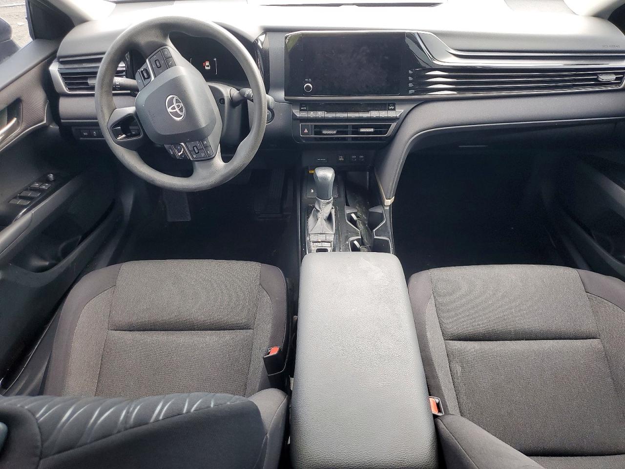 2025 TOYOTA CAMRY