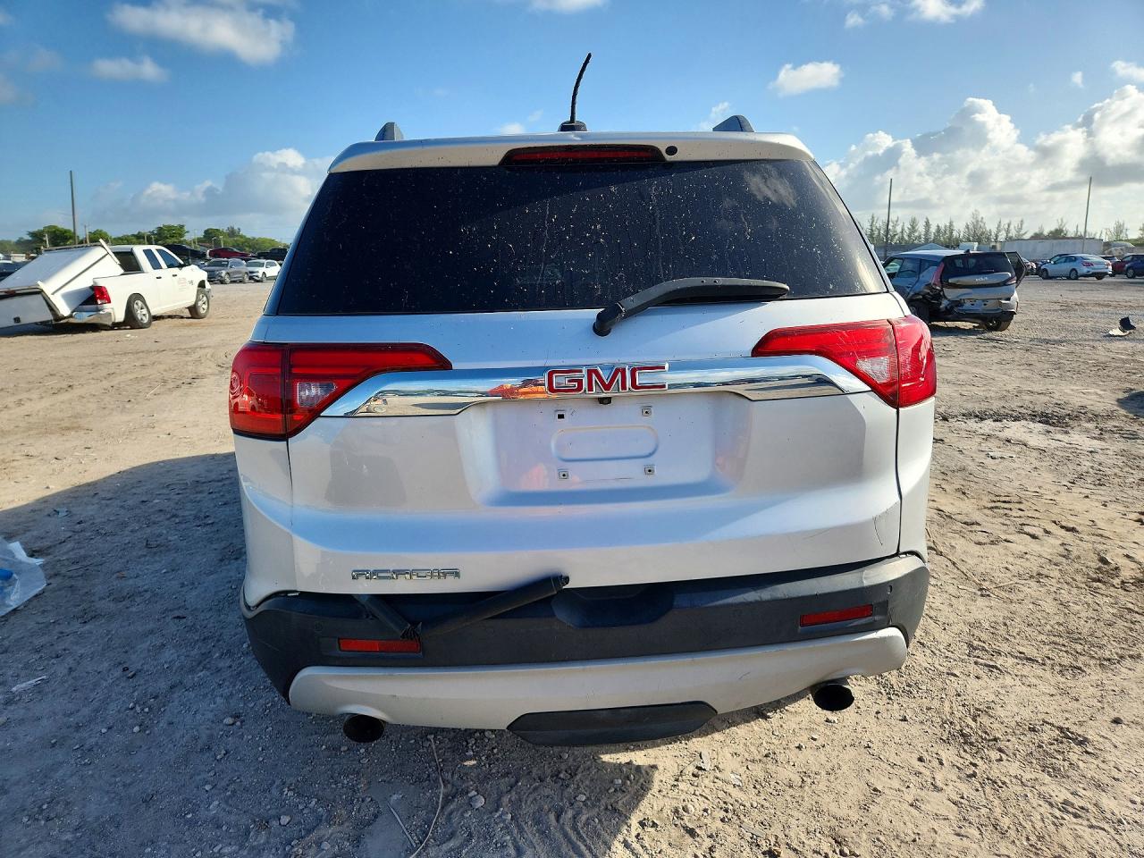 2017 GMC ACADIA
