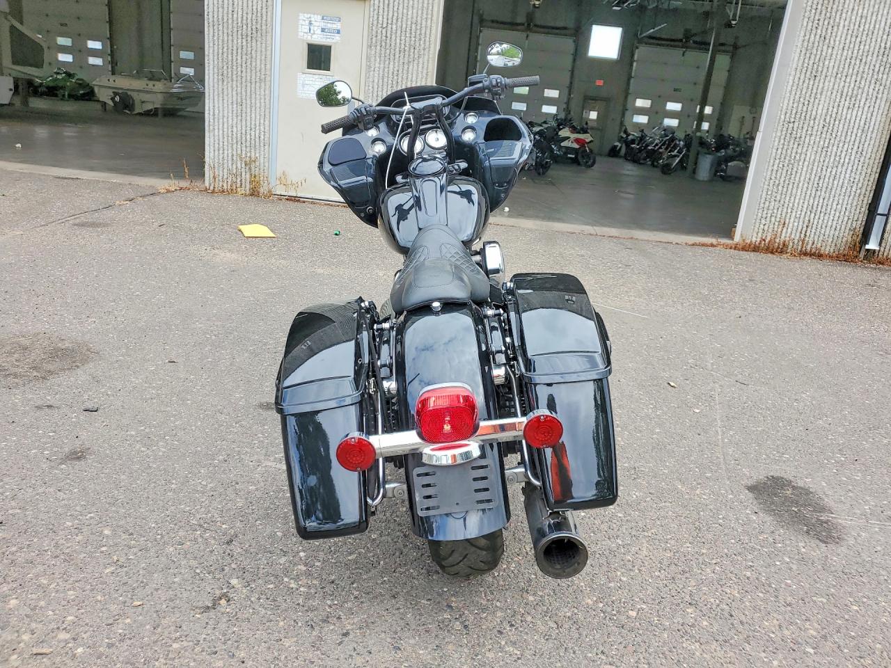 2012 HARLEY-DAVIDSON FL