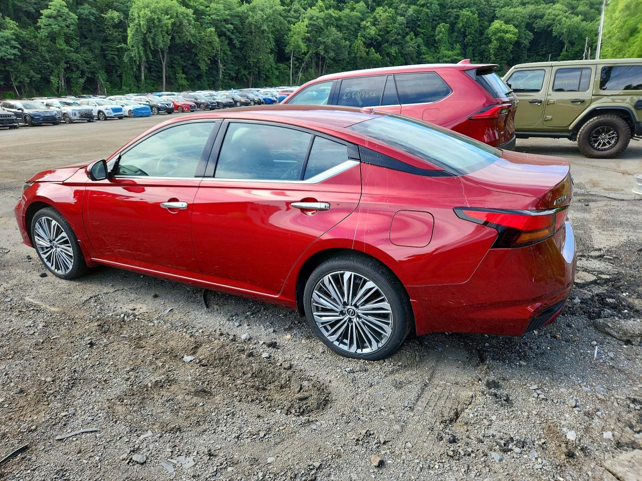 2024 NISSAN ALTIMA
