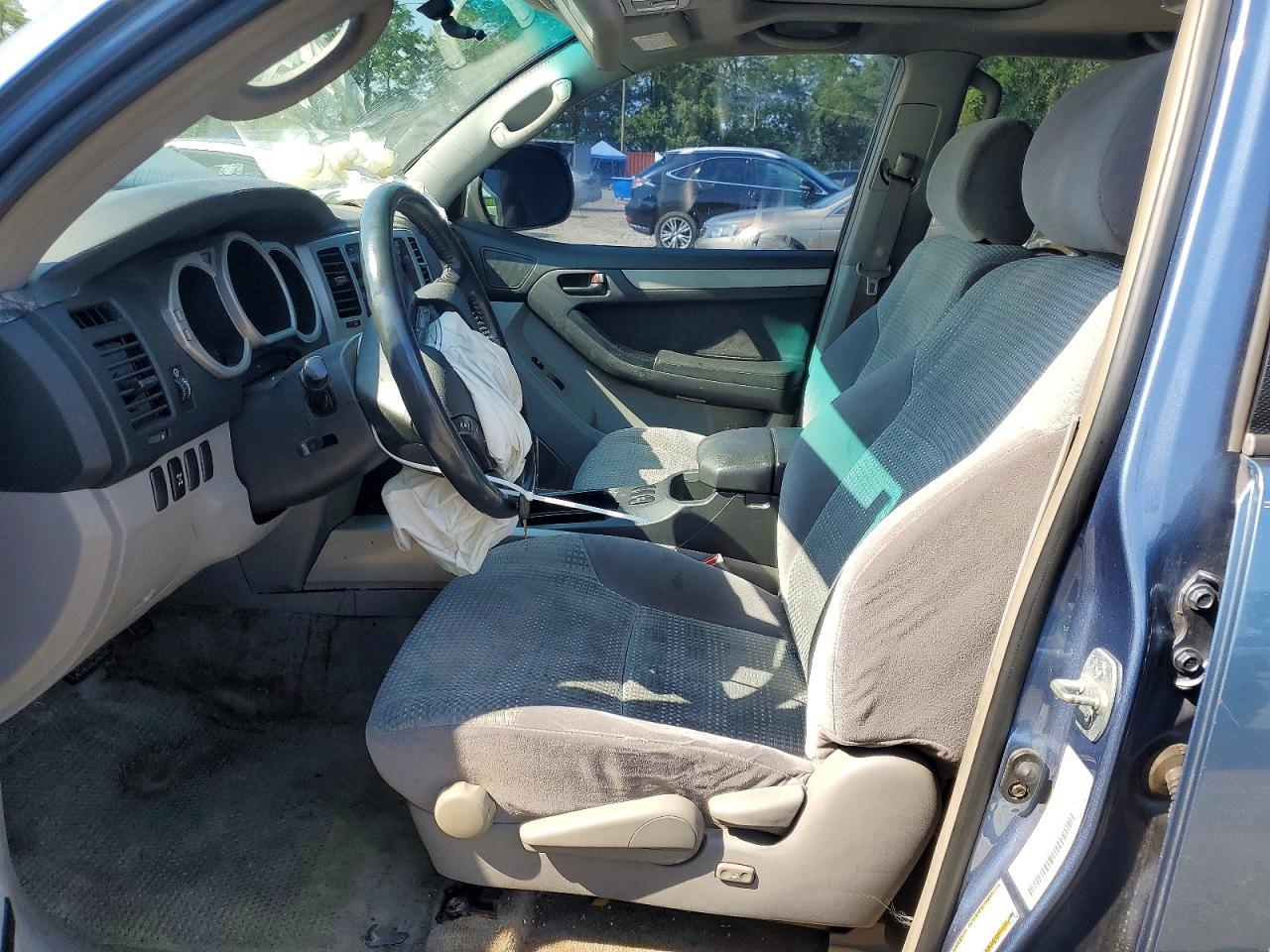 2004 TOYOTA 4RUNNER