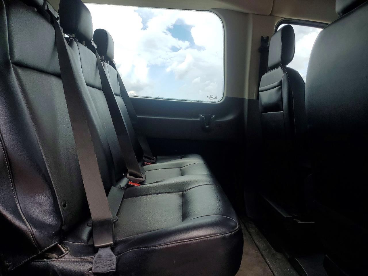 2022 FORD TRANSIT
