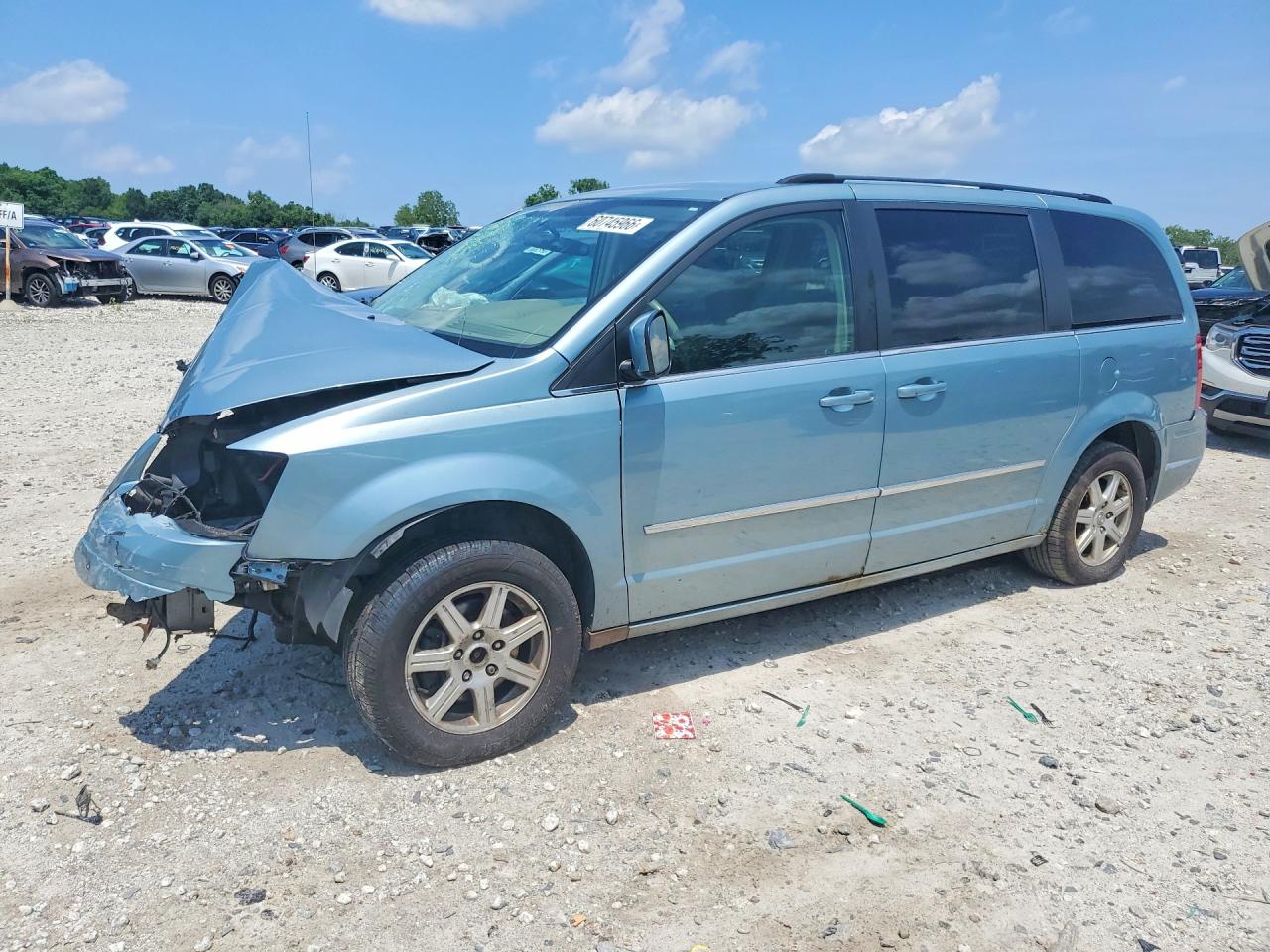2010 CHRYSLER MINIVAN
