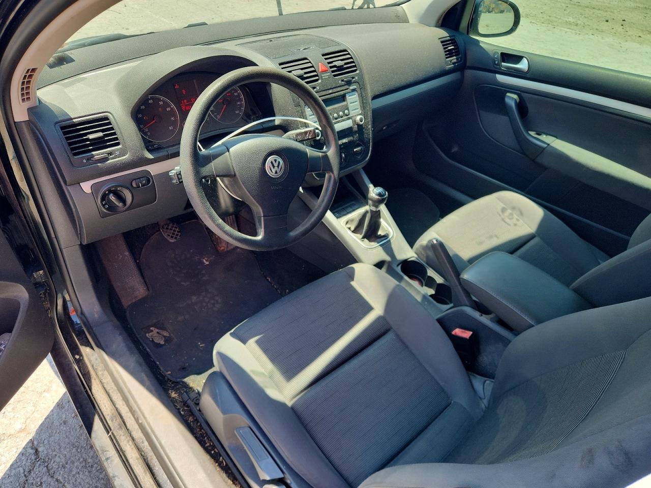 2009 VOLKSWAGEN RABBIT