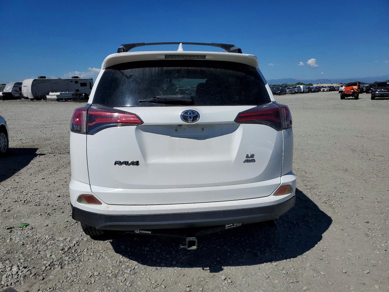 2016 TOYOTA RAV4