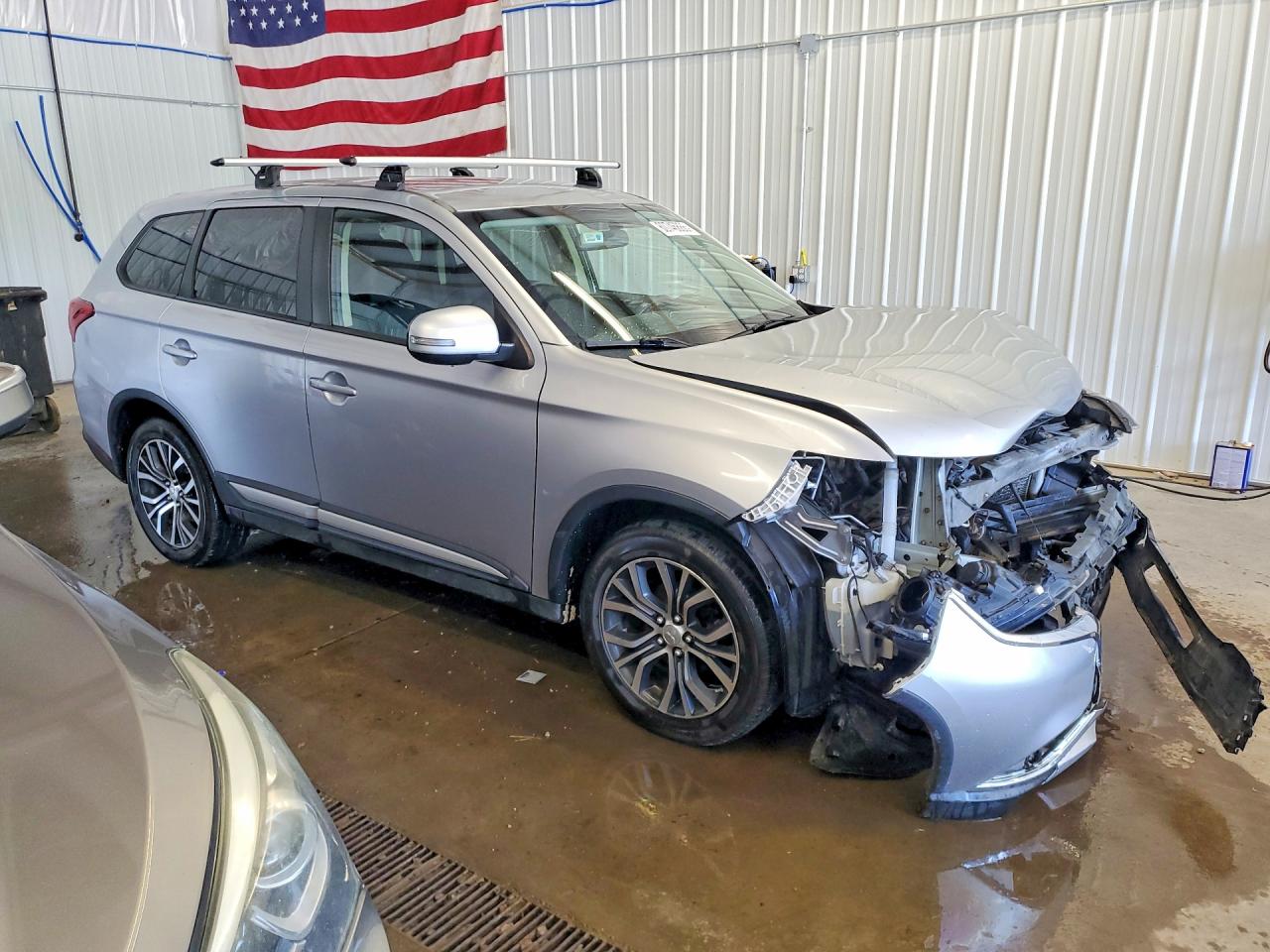 2016 MITSUBISHI OUTLANDER