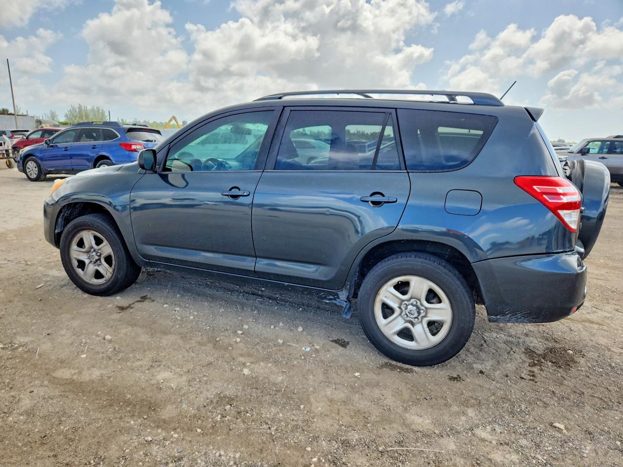 2011 TOYOTA RAV4