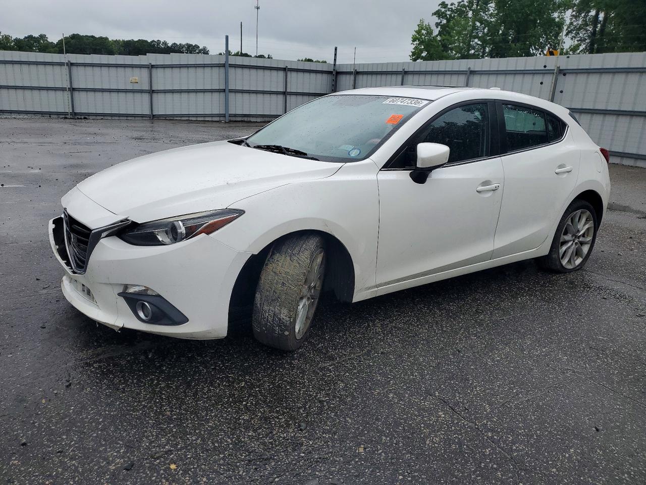 2015 MAZDA 3
