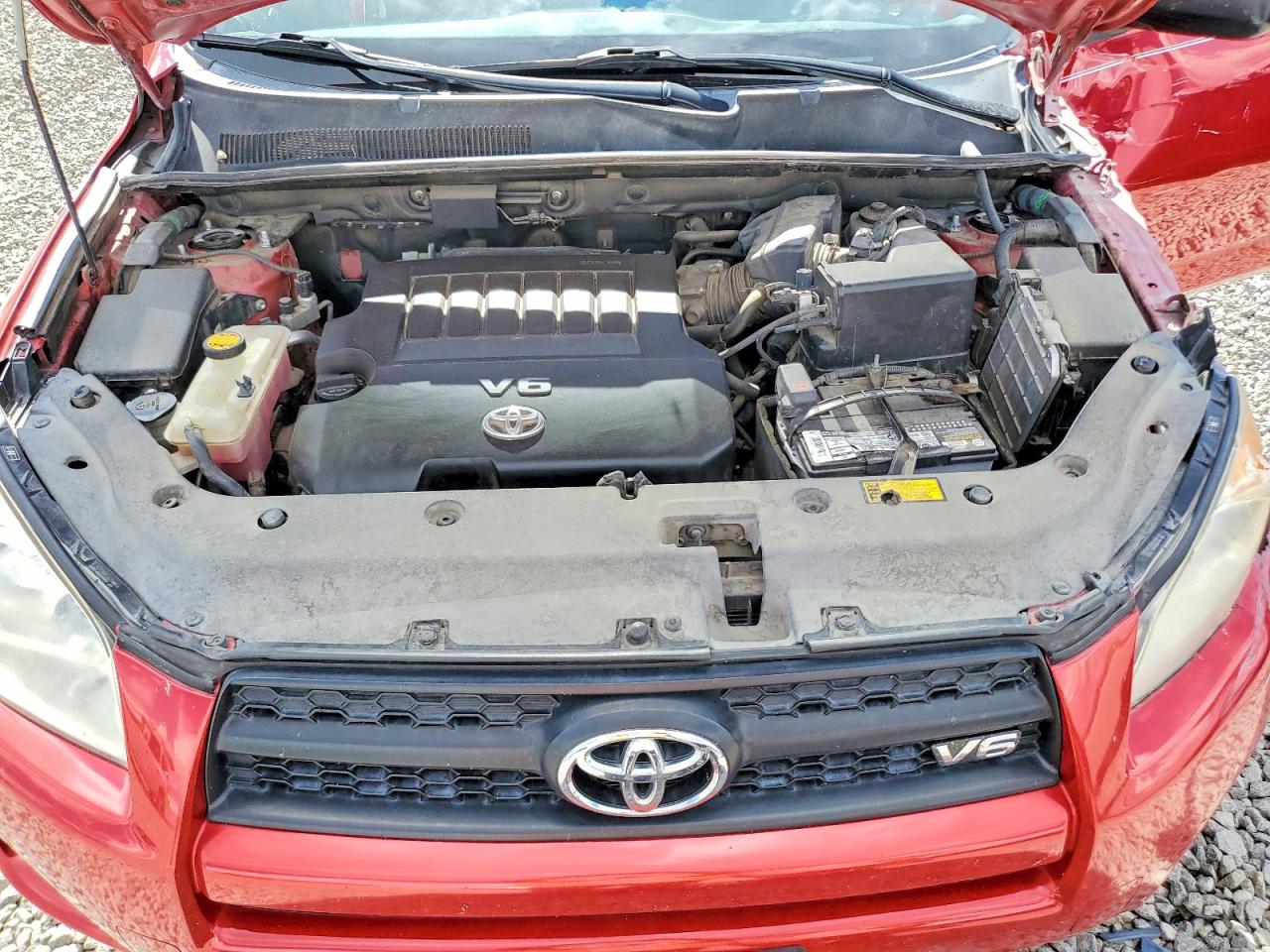2011 TOYOTA RAV4