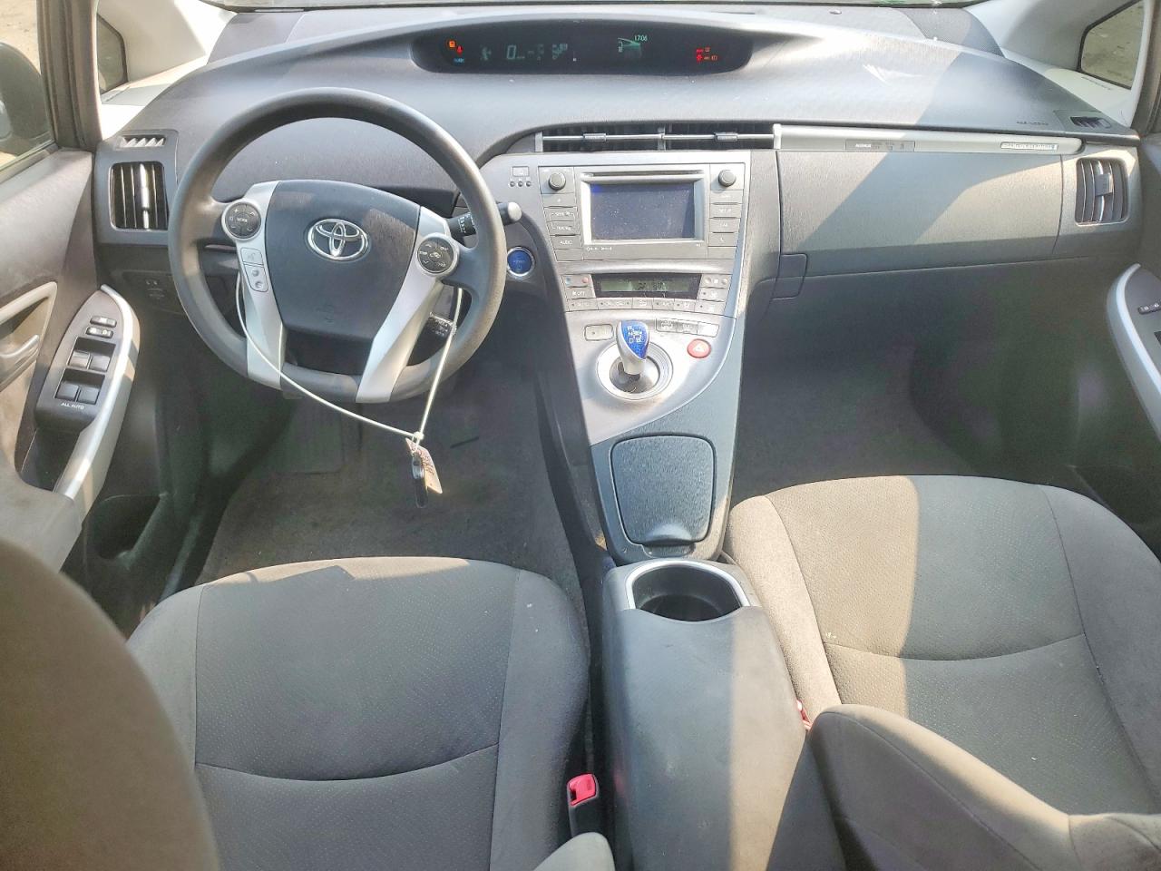 2013 TOYOTA PRIUS