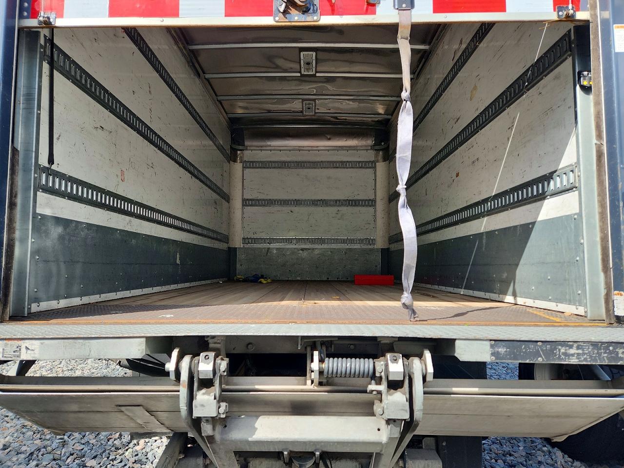 2020 ISUZU NPR