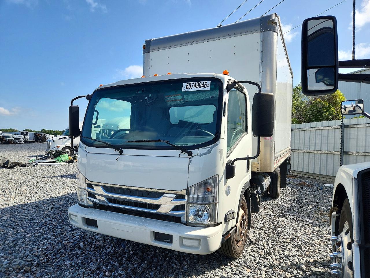 2020 ISUZU NPR