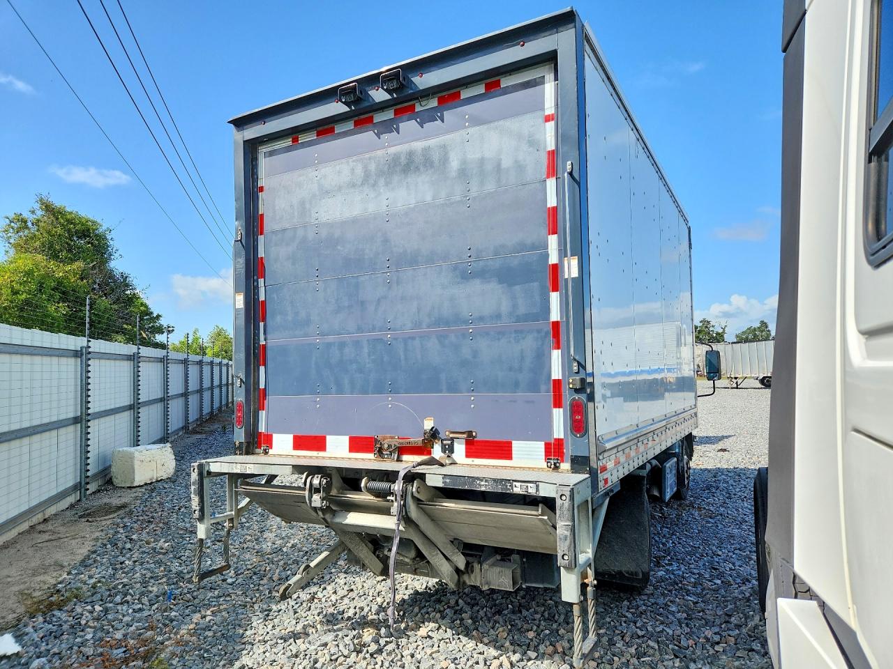 2020 ISUZU NPR