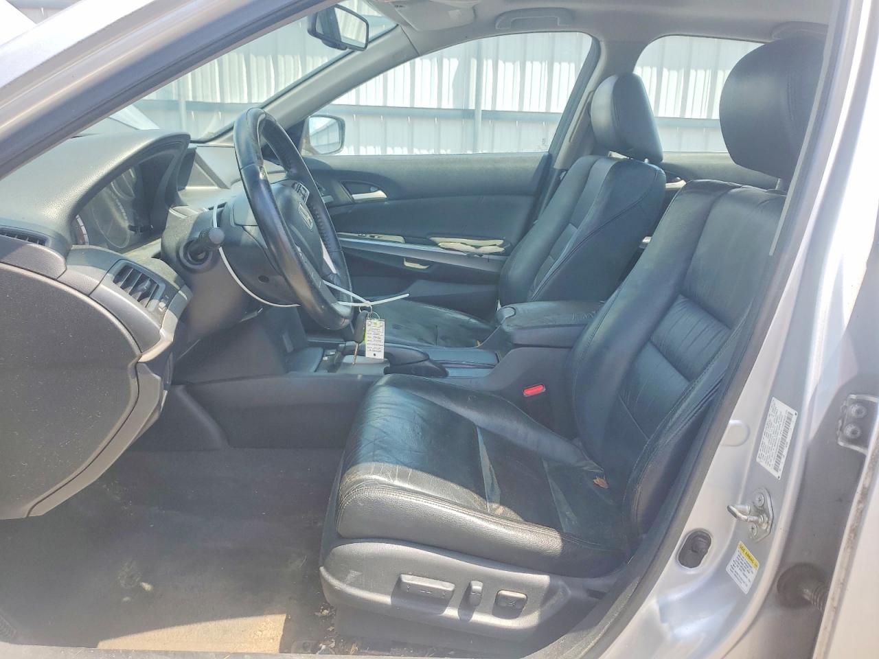 2010 HONDA ACCORD