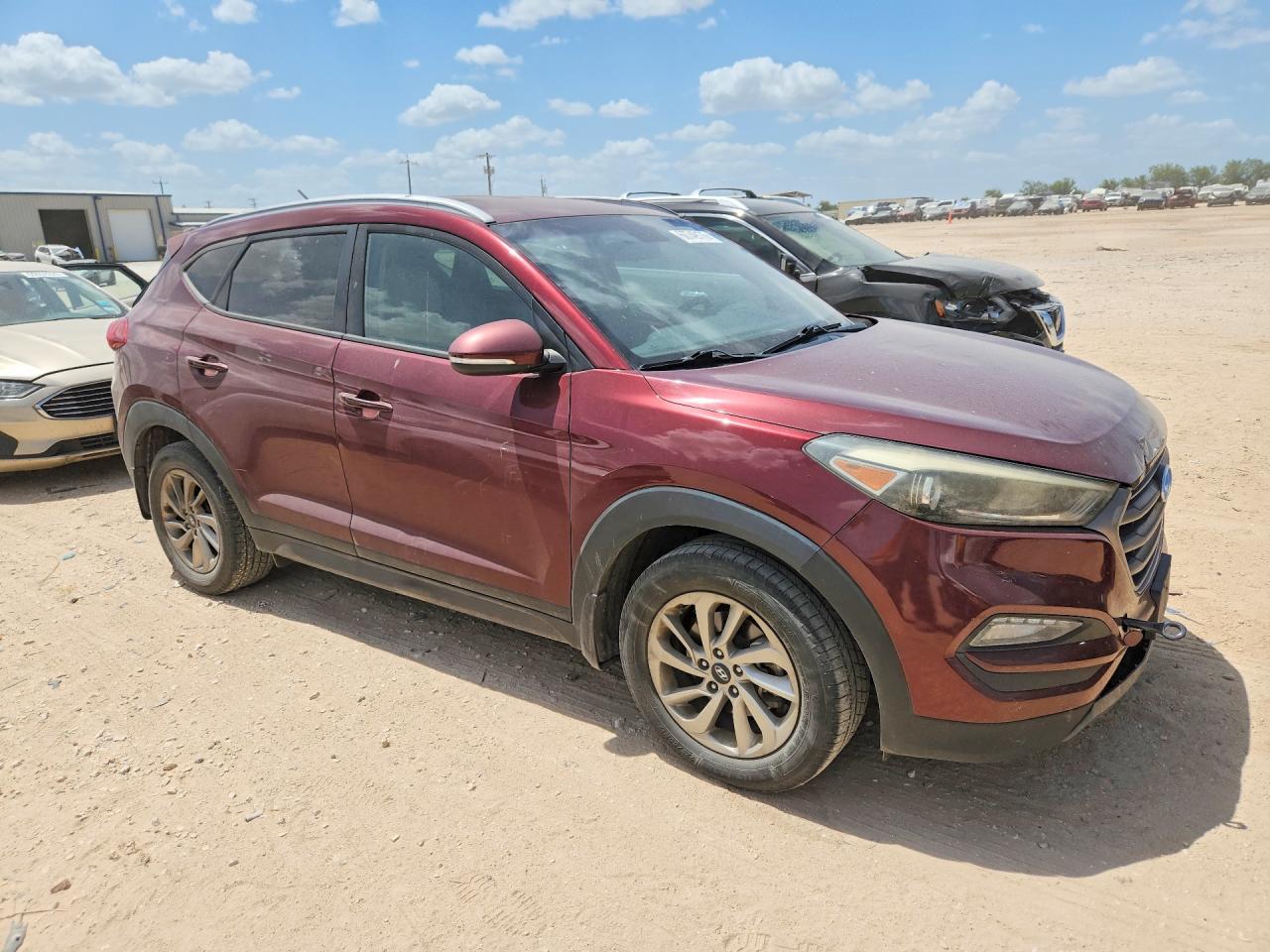 2016 HYUNDAI TUCSON