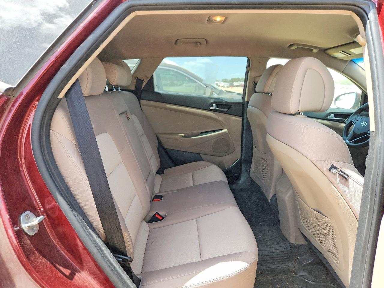 2016 HYUNDAI TUCSON