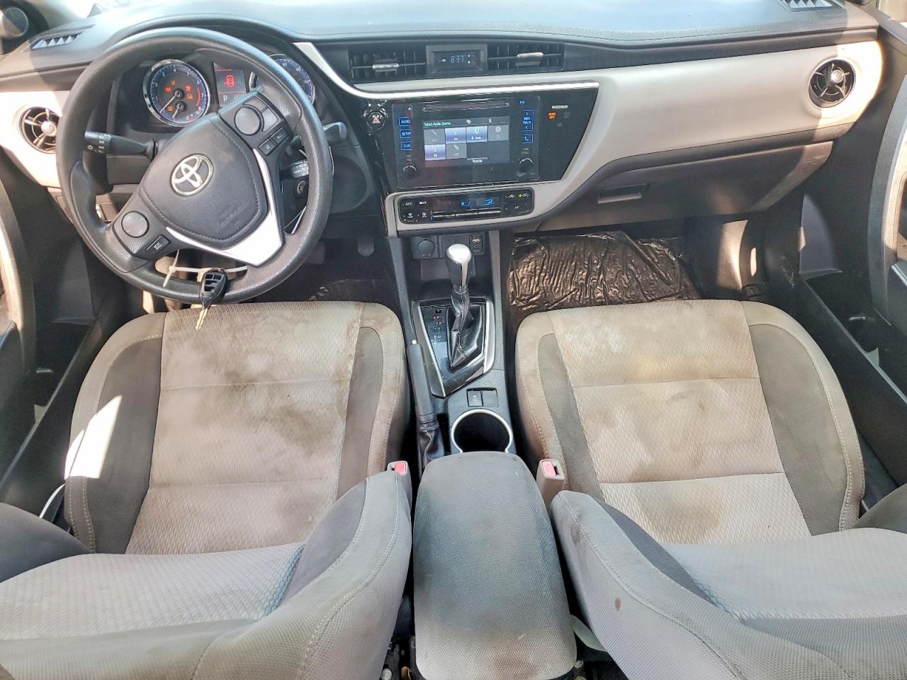 2017 TOYOTA COROLLA