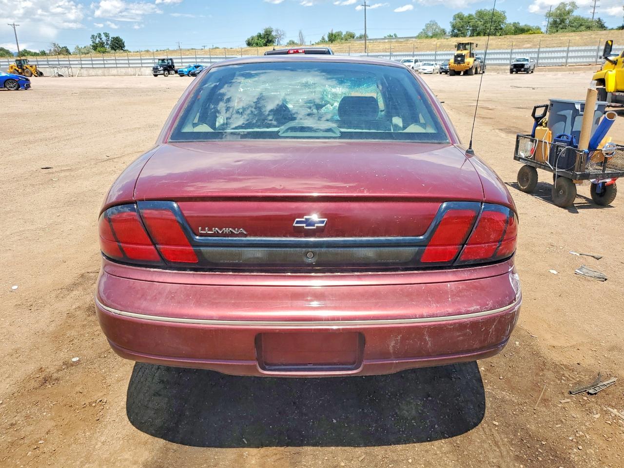 2001 CHEVROLET LUMINA