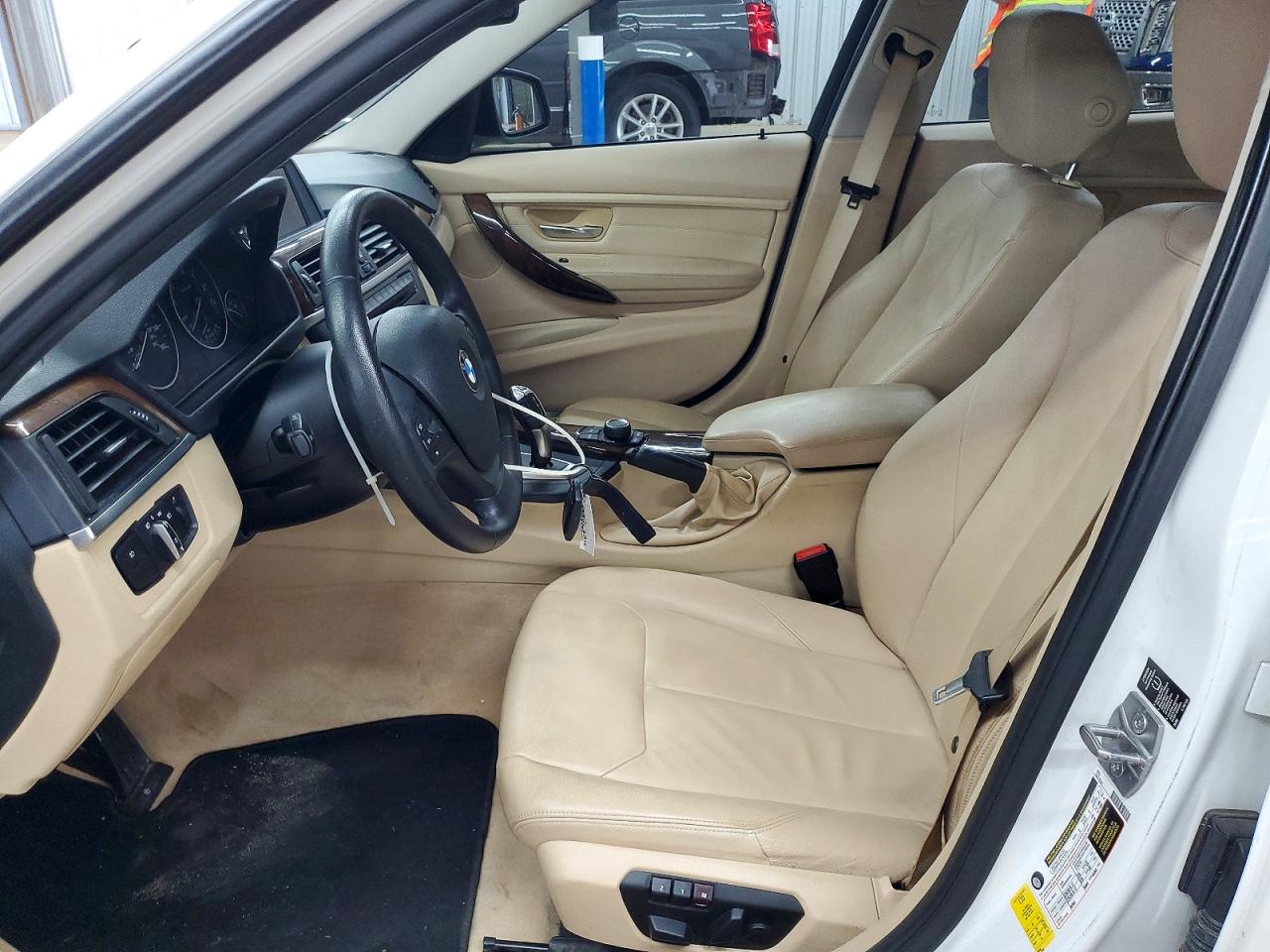 2013 BMW 3 SERIES