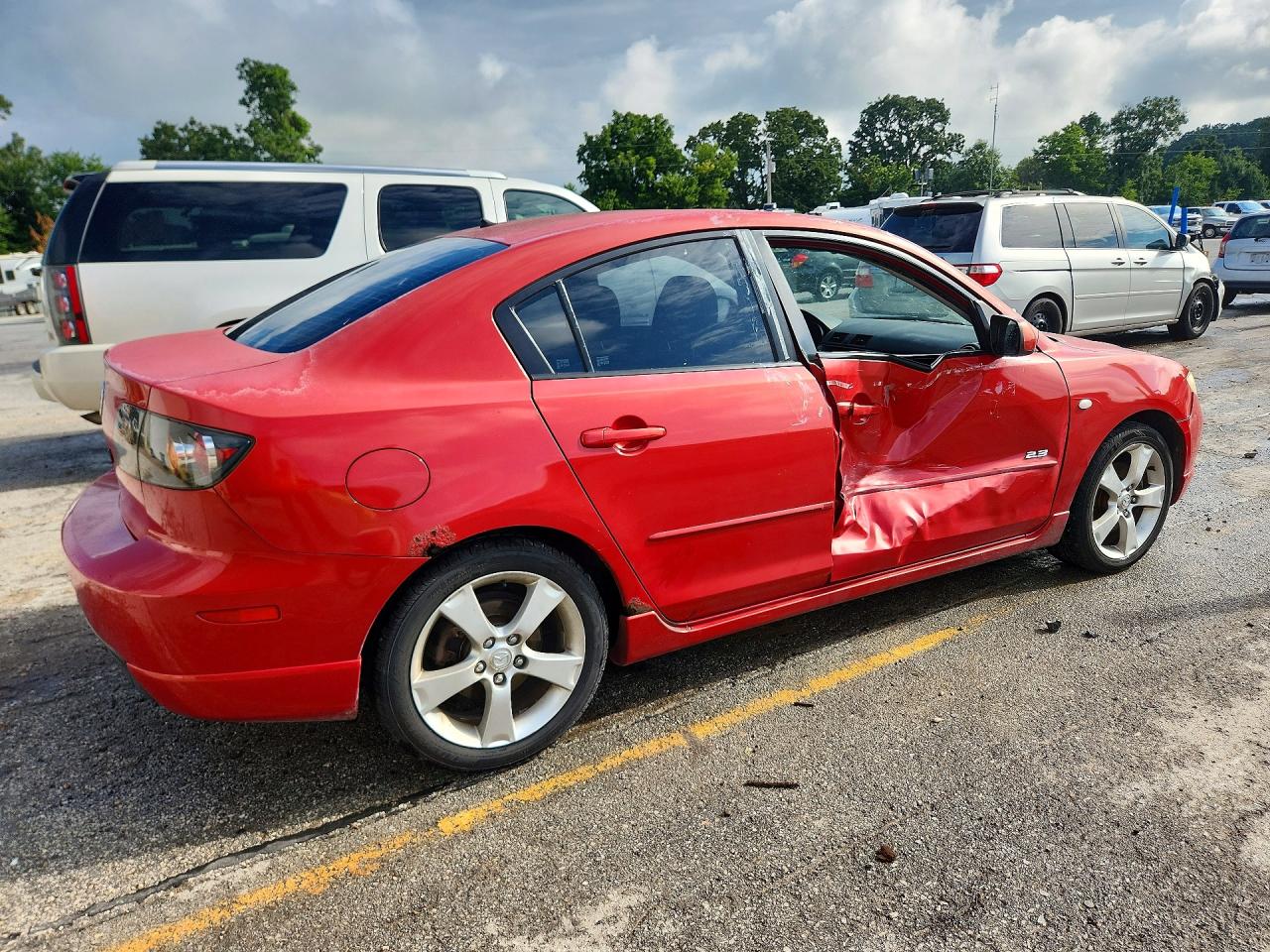 2005 MAZDA MAZDA3
