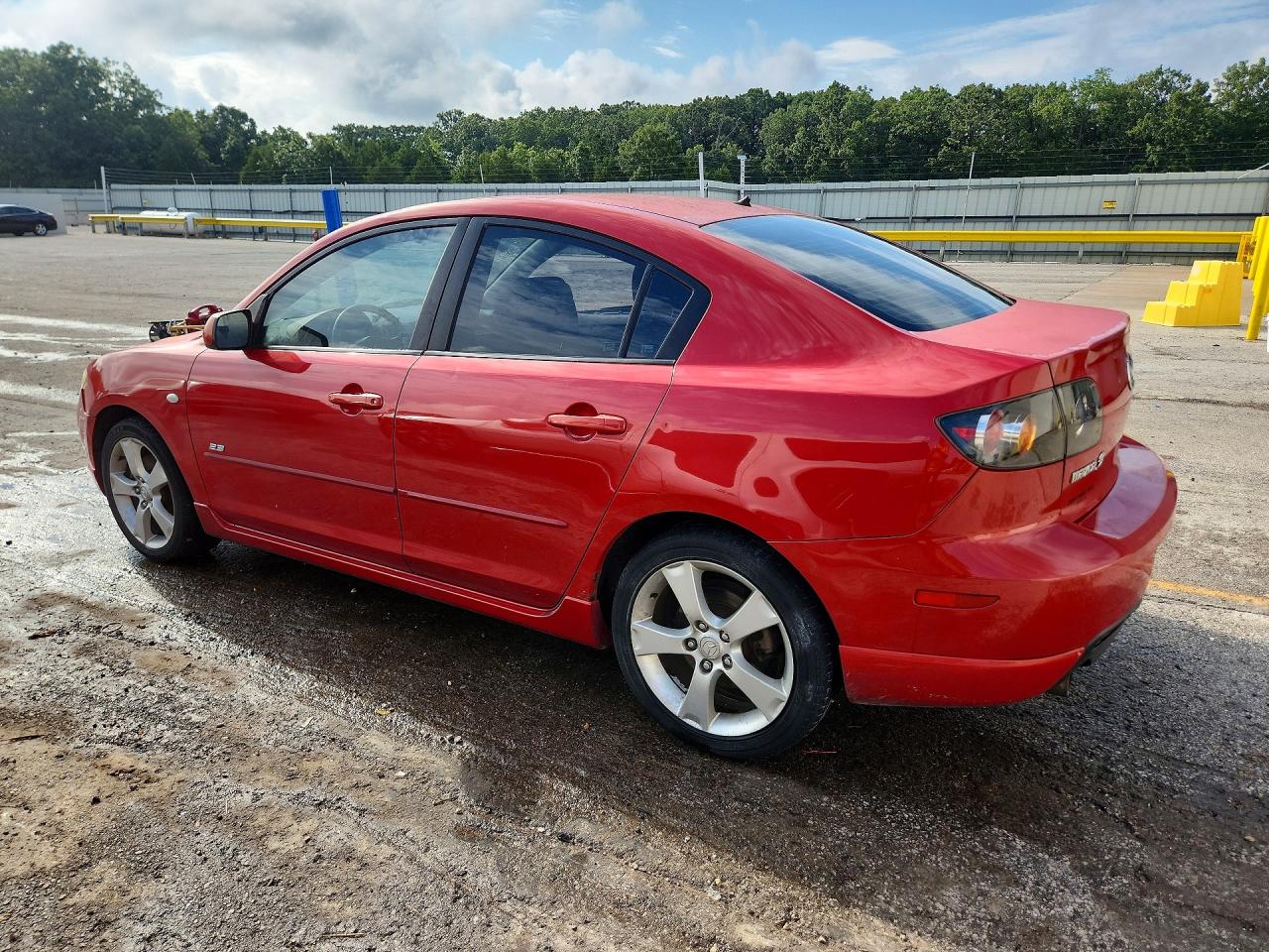 2005 MAZDA MAZDA3