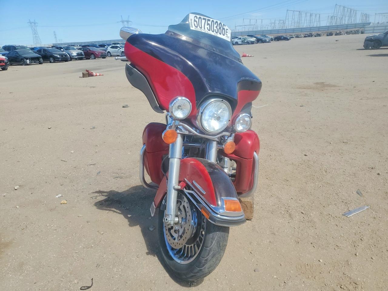 2010 HARLEY-DAVIDSON FL