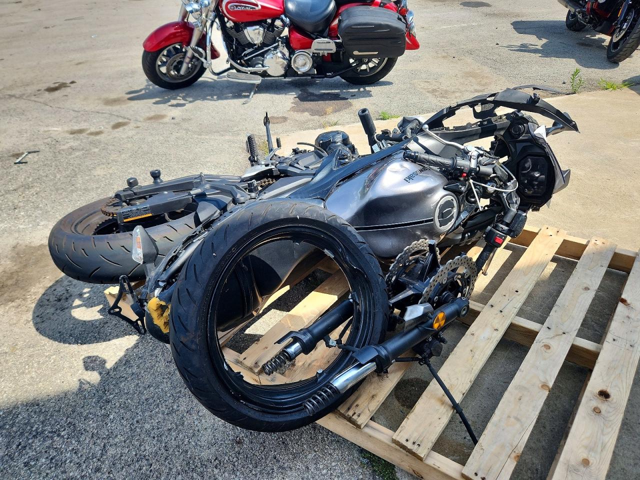 2021 KAWASAKI EX