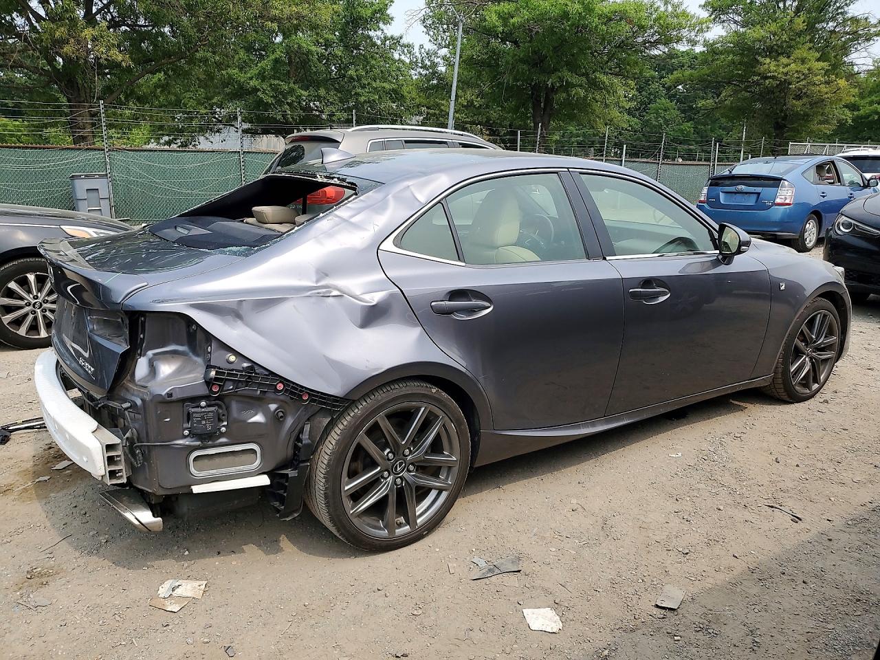 2018 LEXUS IS