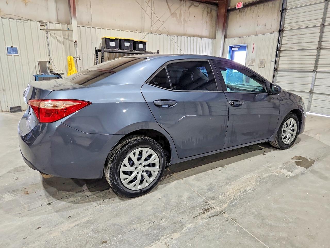 2019 TOYOTA COROLLA