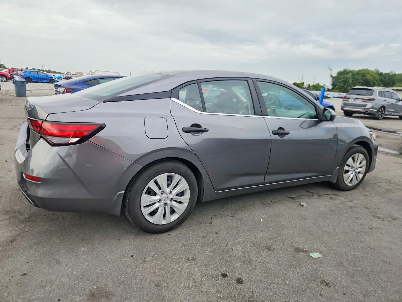 2025 NISSAN SENTRA