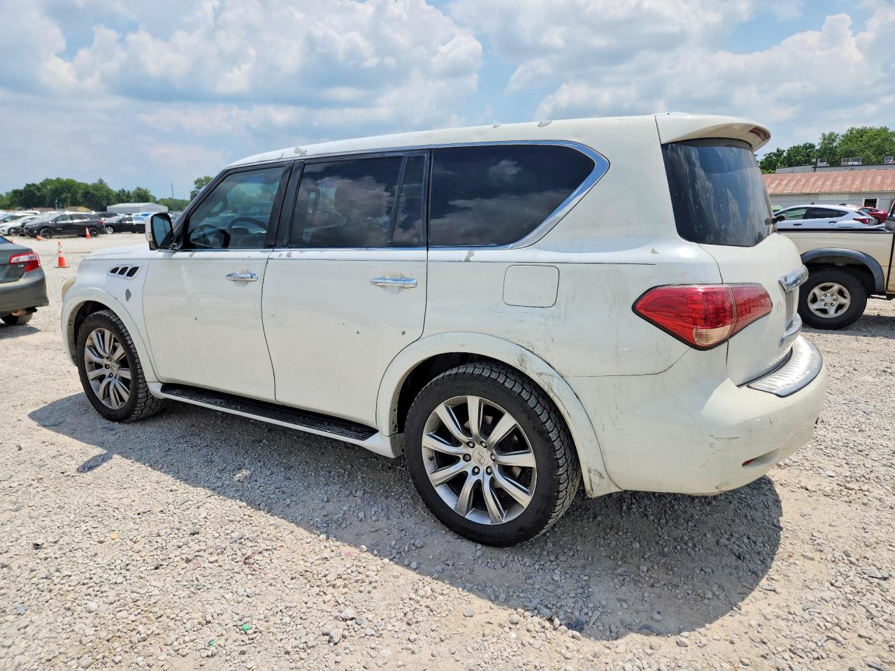 2012 INFINITI QX56