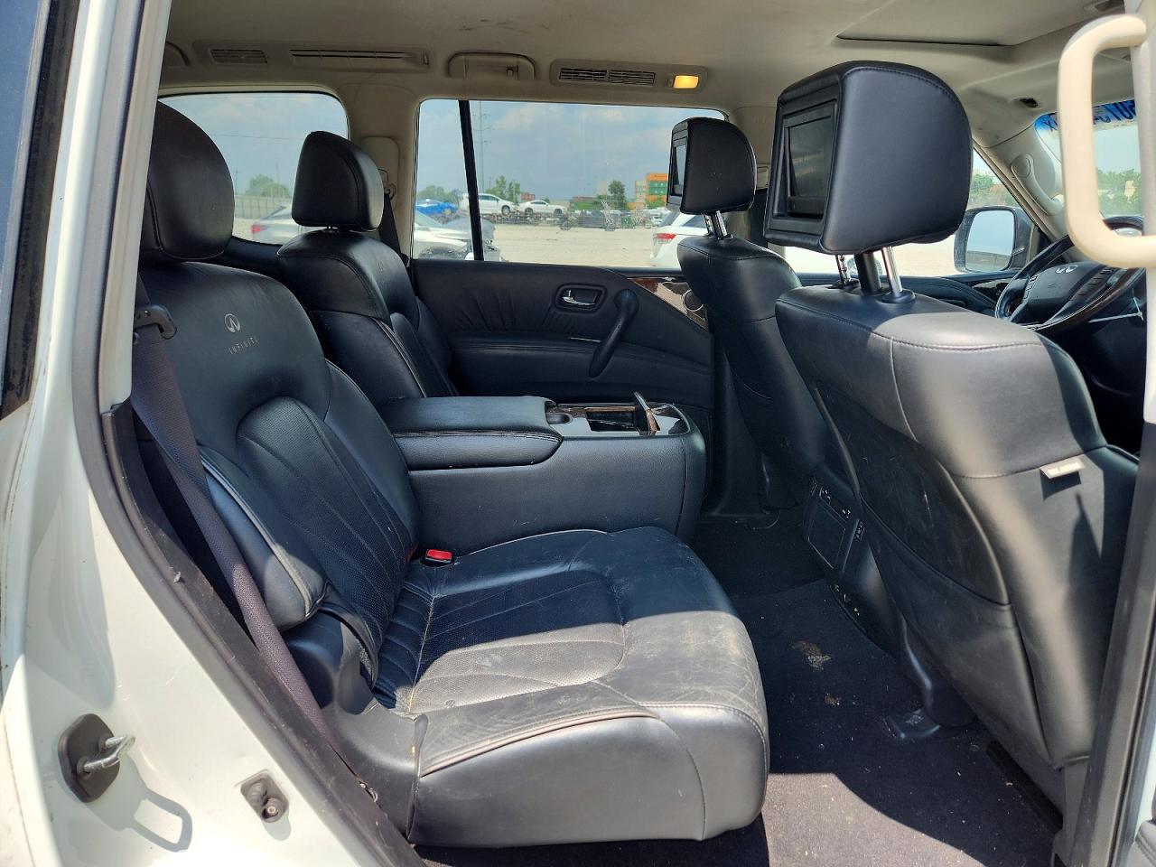2012 INFINITI QX56