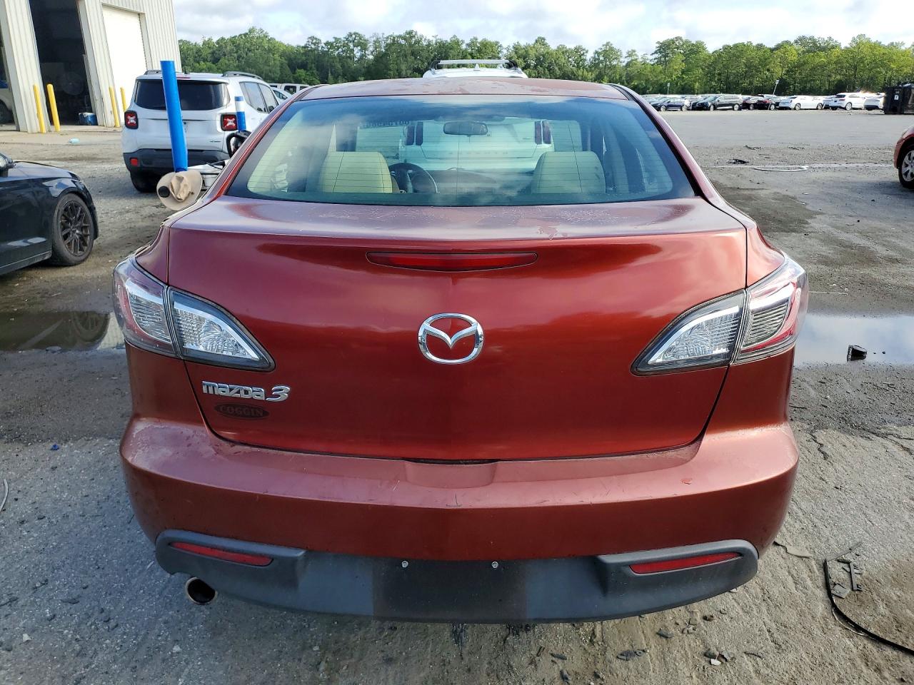 2010 MAZDA 3
