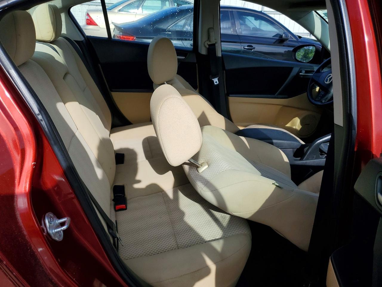 2010 MAZDA 3