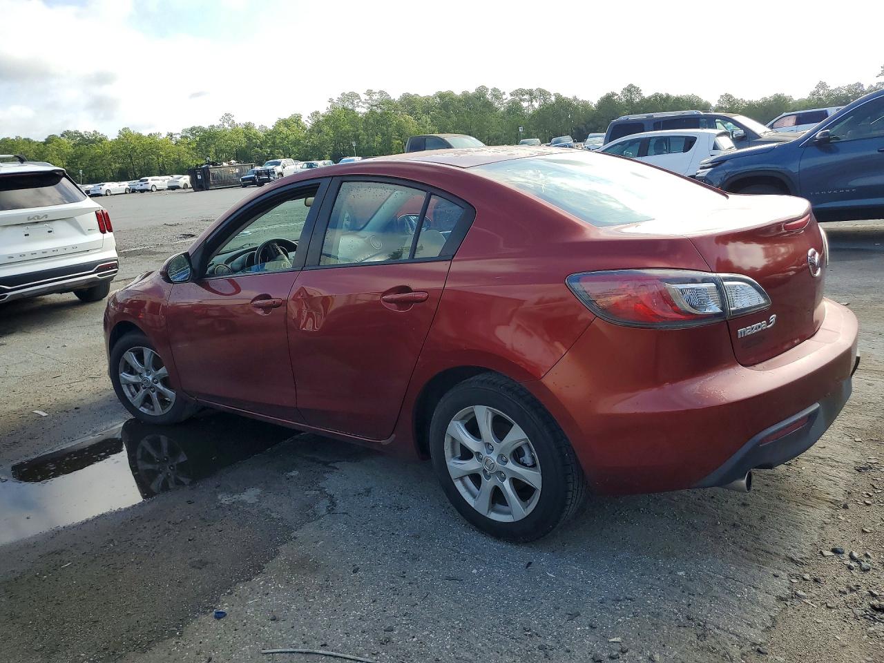 2010 MAZDA 3