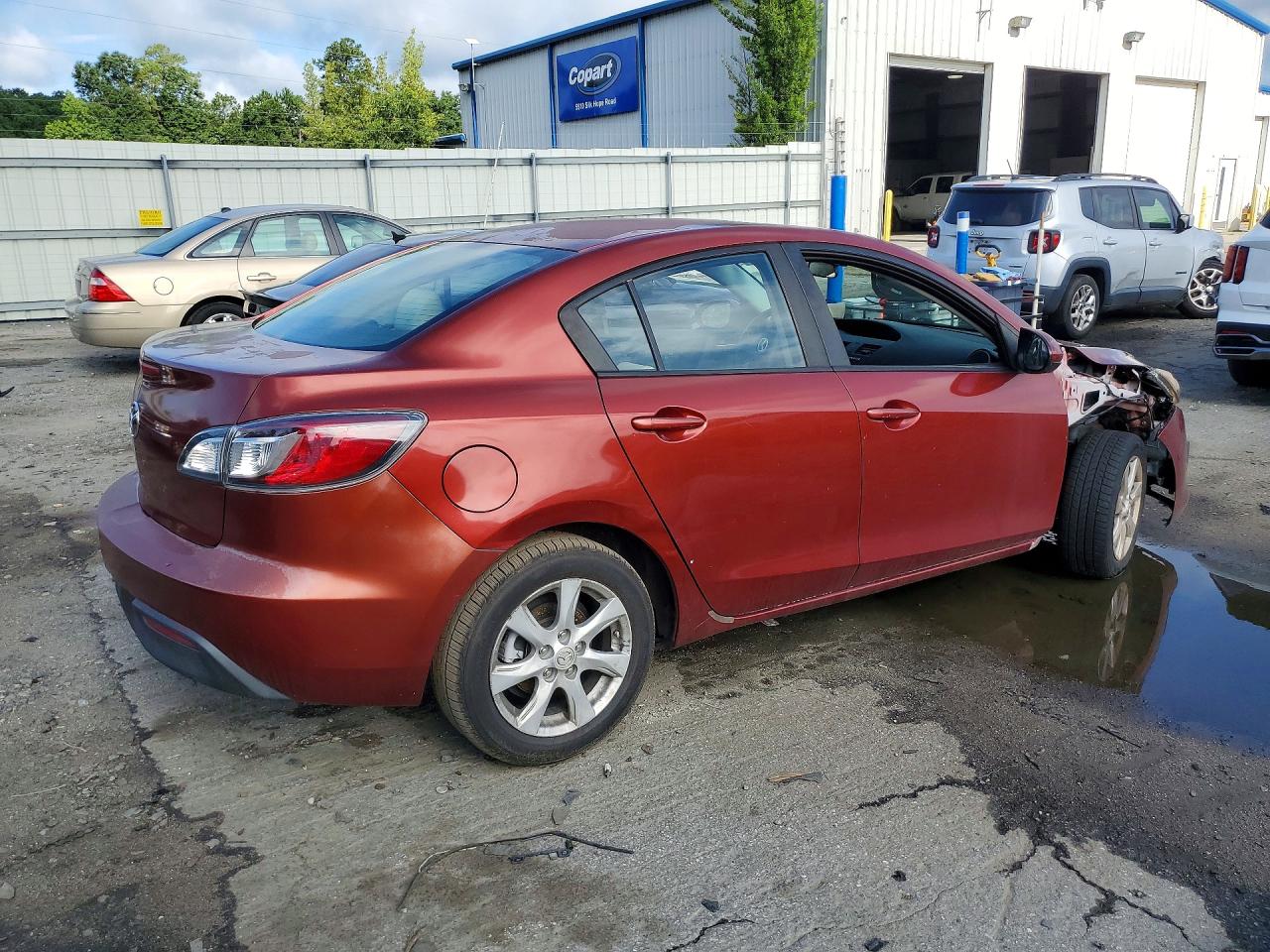 2010 MAZDA 3