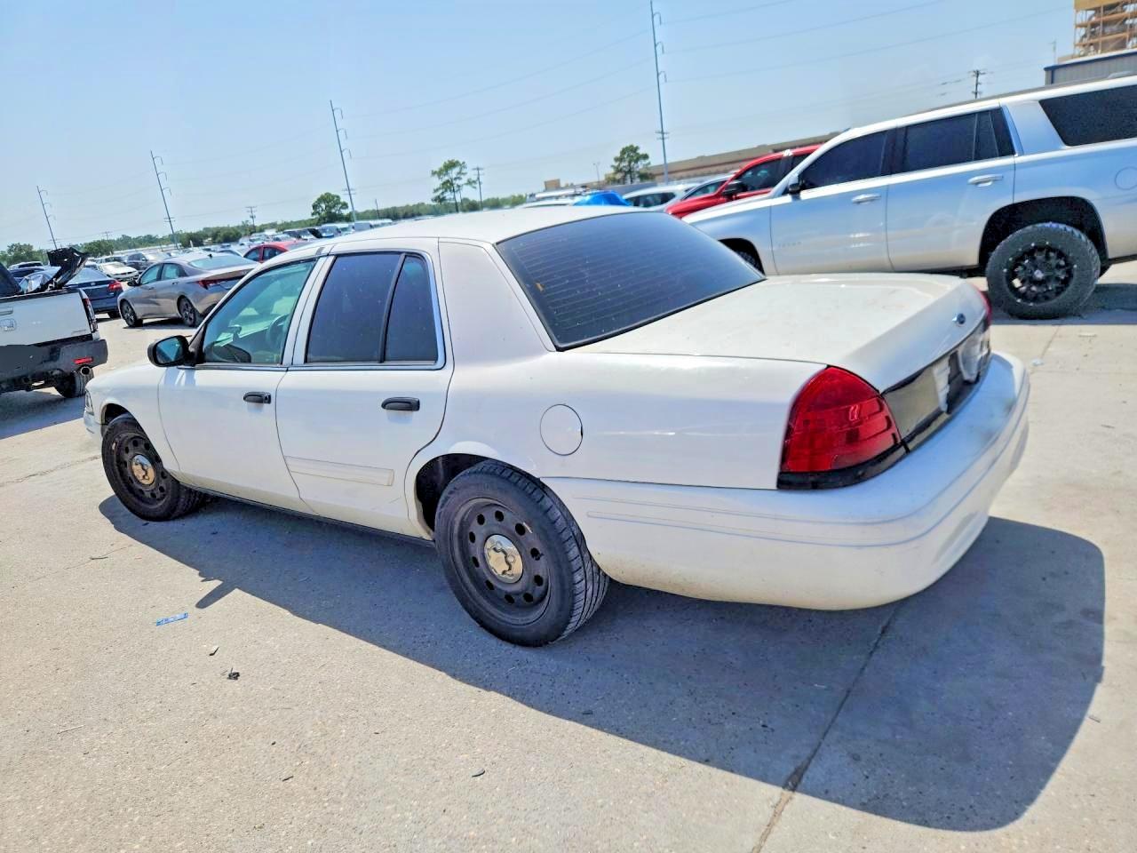2011 FORD CROWN VIC